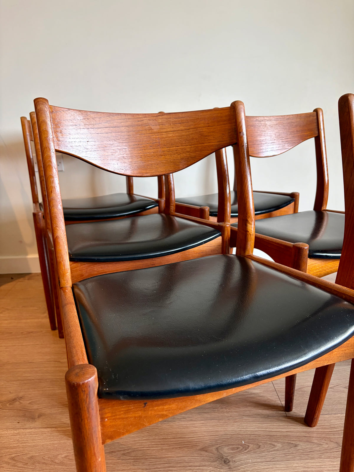 Six Danish Teak Dining Chairs for SL Møbler Mid-Century Modern Refurbished in Excellent Condition