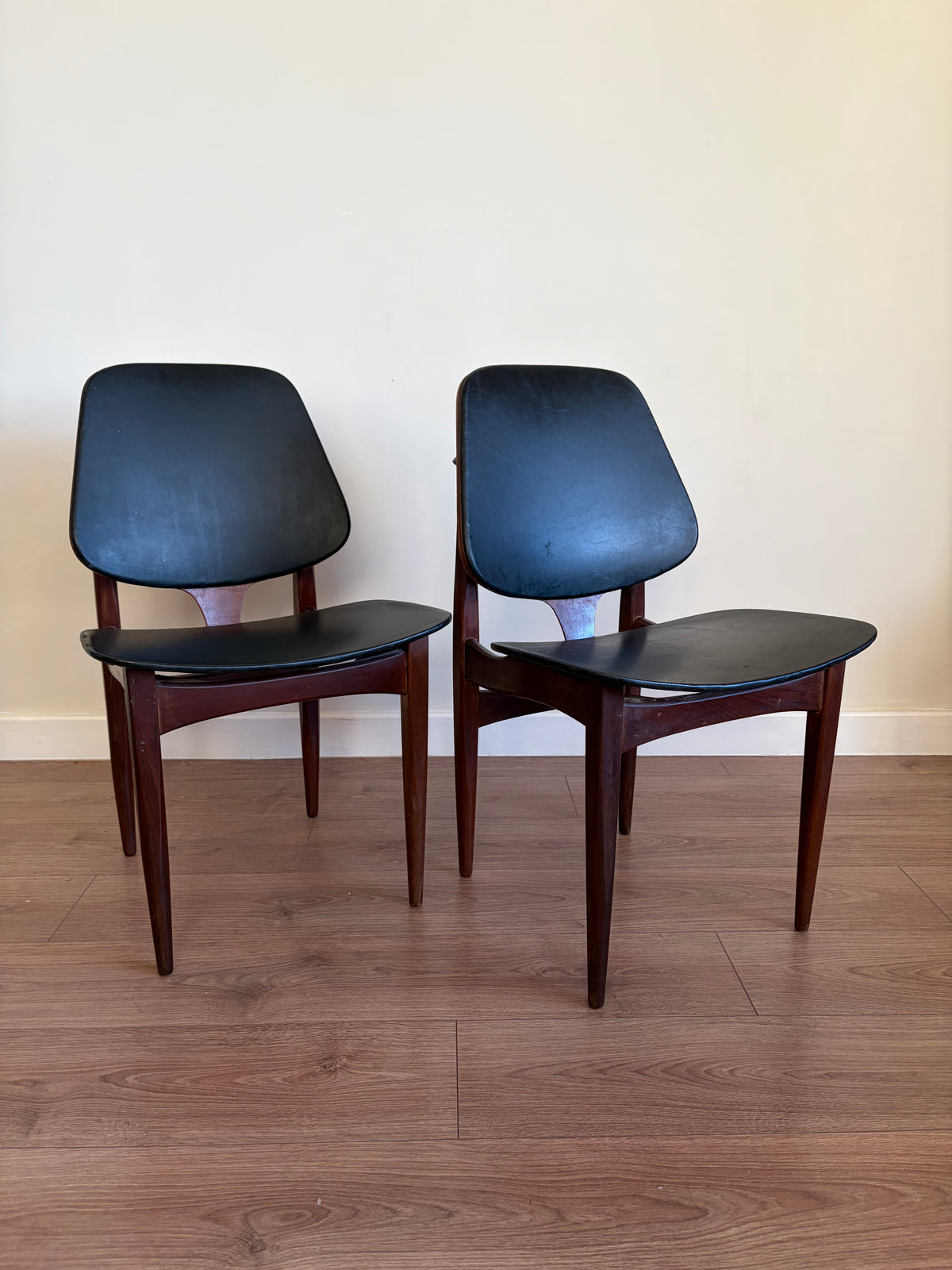 Four Elliots of Newbury Mid Century Modern Black Teak Dining Chairs Refurbished in Excellent Condition