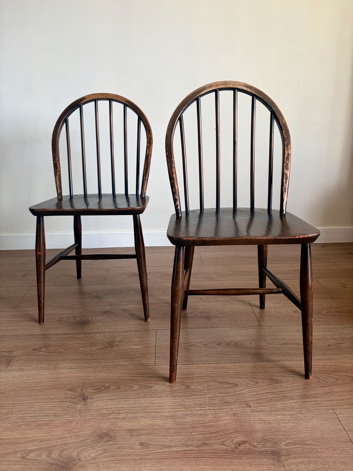 Four Ercol 370 Windsor Dining Chairs Mid-Century Modern Refurbished - Good Condition