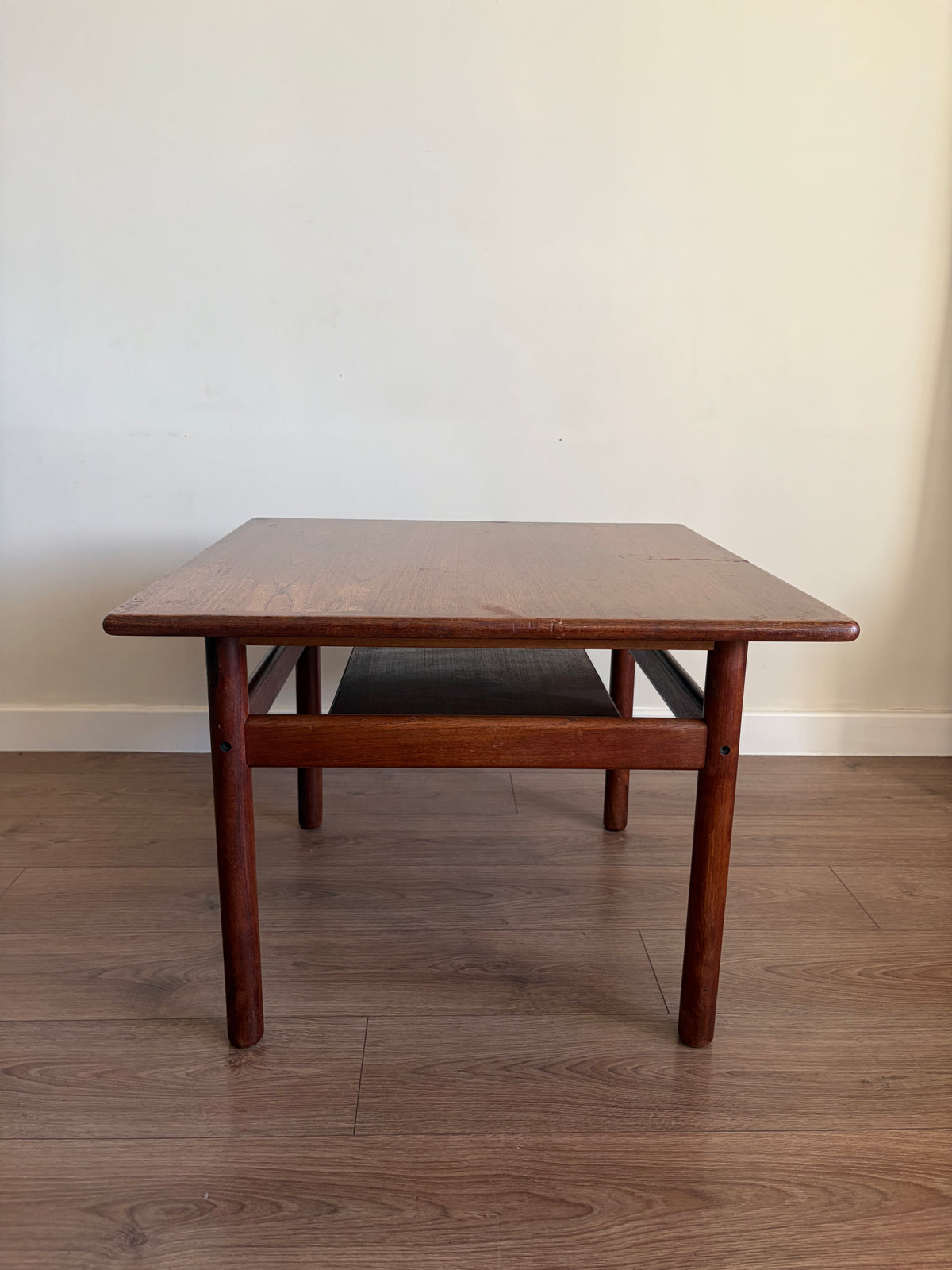 Teak Danish Mid-Century Coffee Table from Trioh Møbler - Refurbished in Excellent Condition