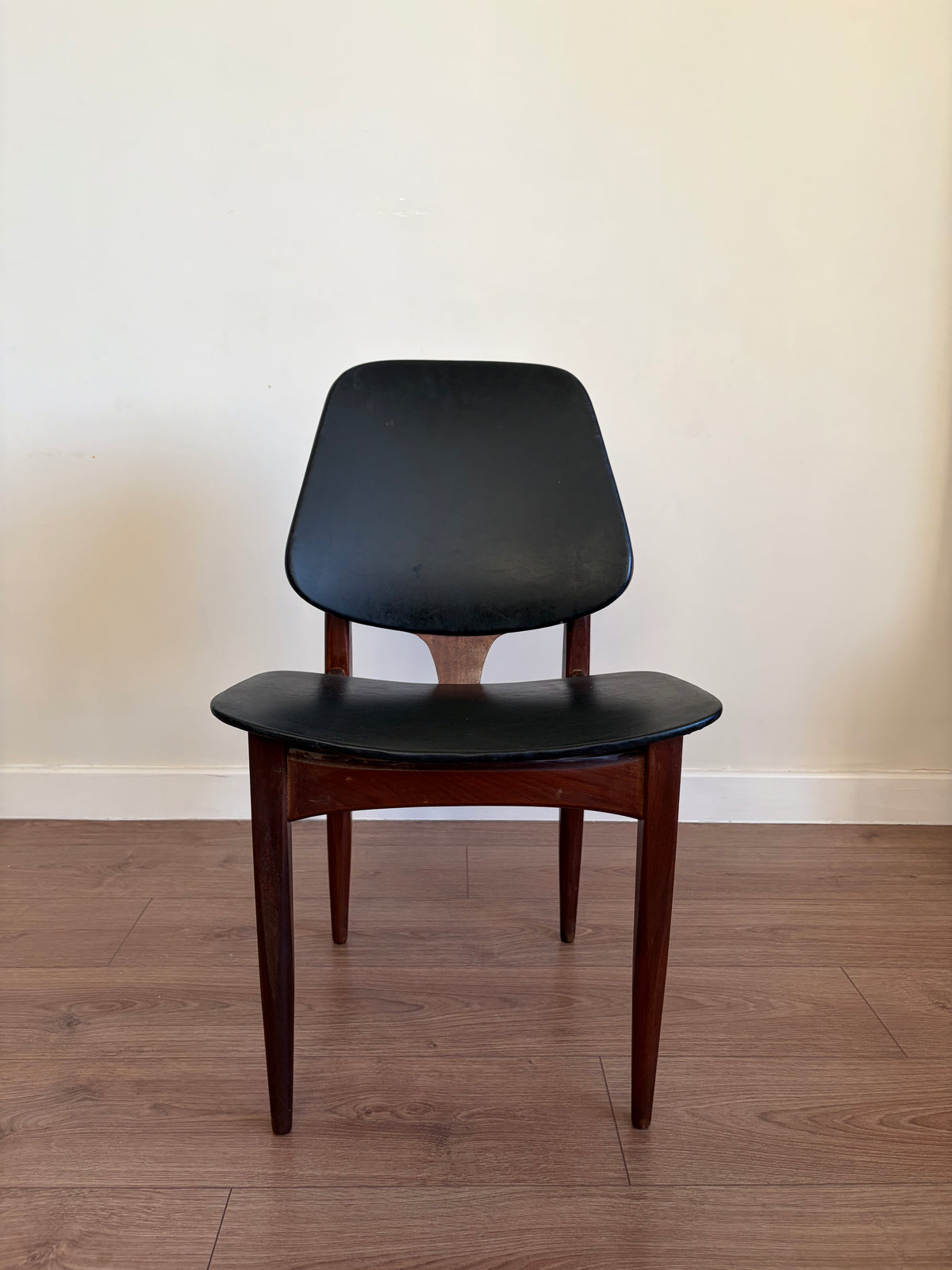 Four Elliots of Newbury Mid Century Modern Black Teak Dining Chairs Refurbished in Excellent Condition
