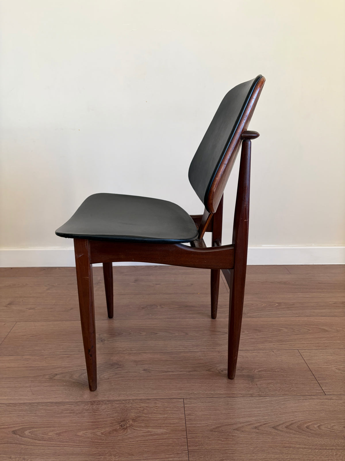 Four Elliots of Newbury Mid Century Modern Black Teak Dining Chairs Refurbished in Excellent Condition