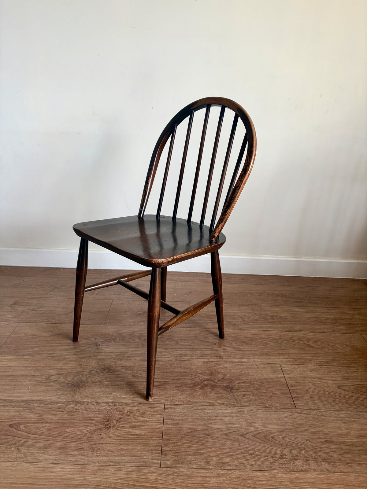 Four Ercol 370 Windsor Dining Chairs Mid-Century Modern Refurbished - Good Condition