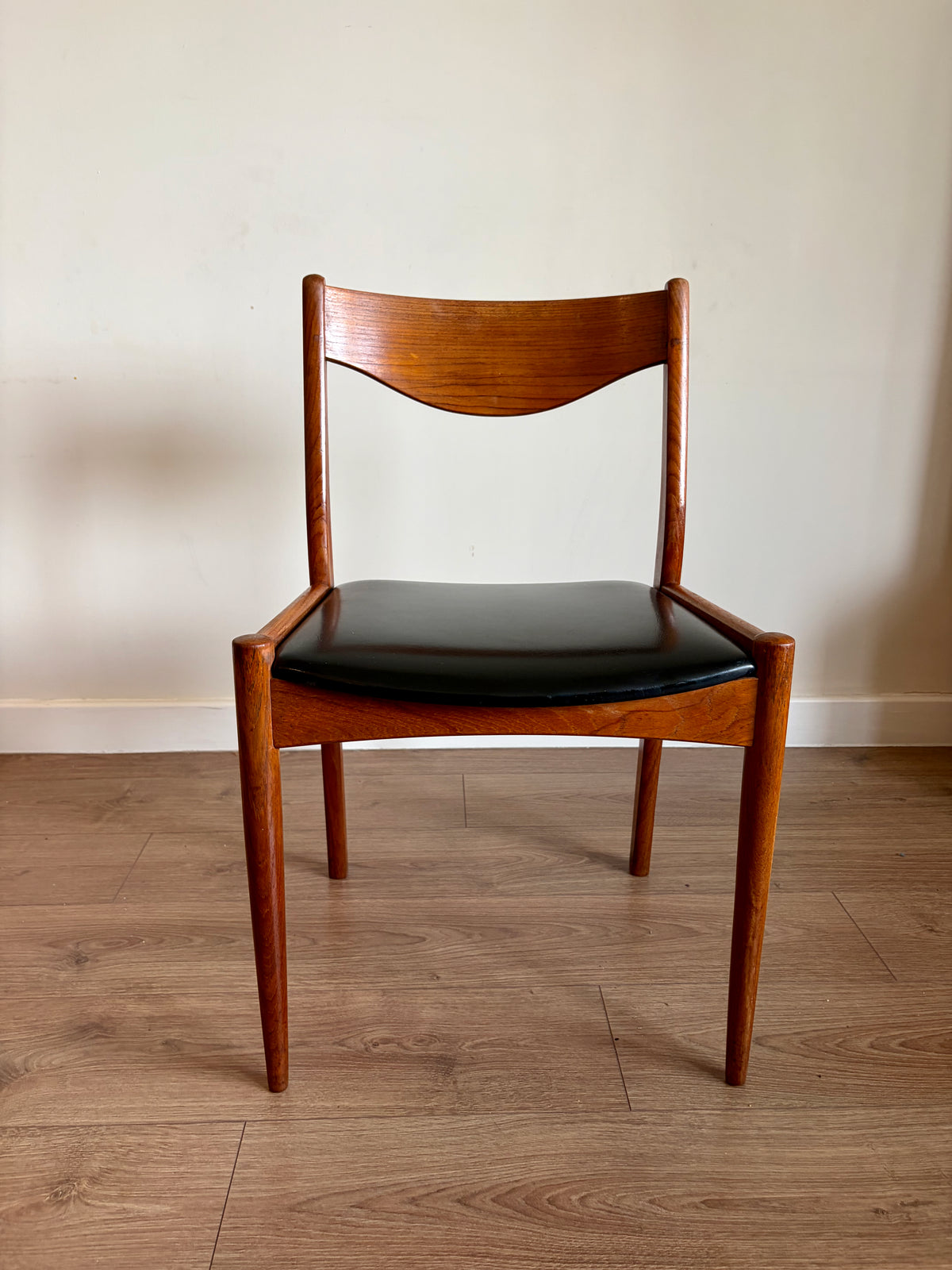 Six Danish Teak Dining Chairs for SL Møbler Mid-Century Modern Refurbished in Excellent Condition