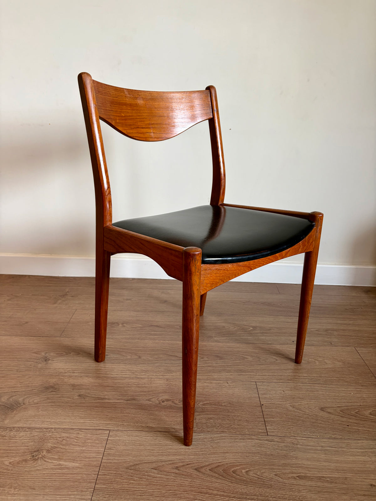 Six Danish Teak Dining Chairs for SL Møbler Mid-Century Modern Refurbished in Excellent Condition