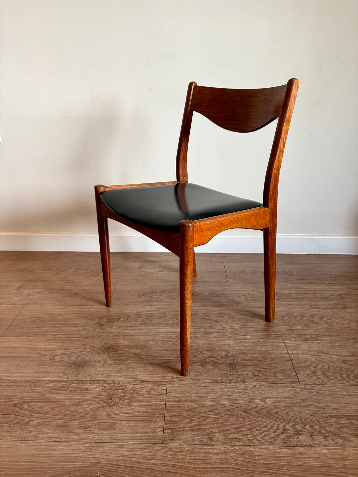 Six Danish Teak Dining Chairs for SL Møbler Mid-Century Modern Refurbished in Excellent Condition