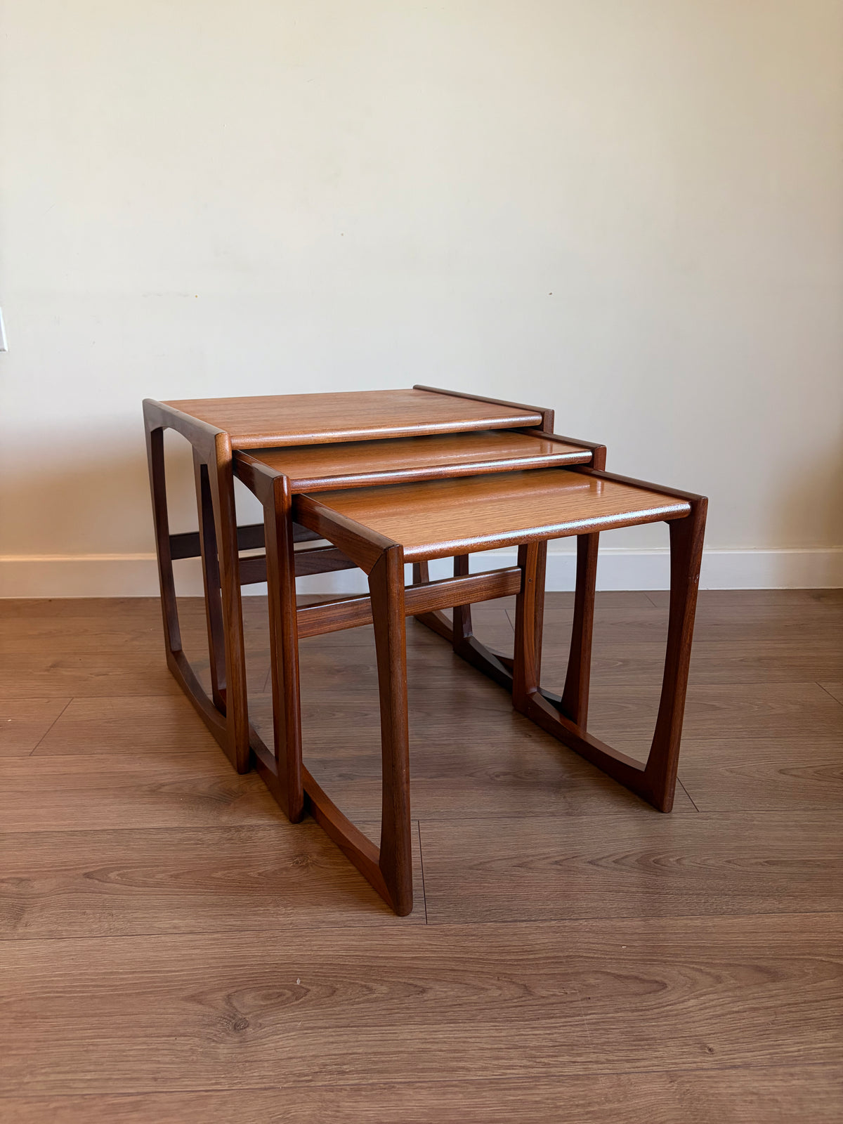 G-Plan Quadrille Teak Nest of Tables – Mid-Century Modern Refurbished in Excellent Condition