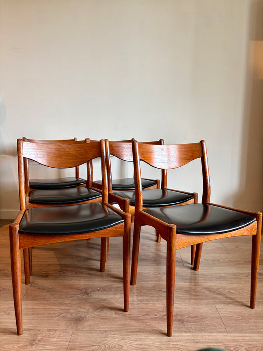 Six Danish Teak Dining Chairs for SL Møbler Mid-Century Modern Refurbished in Excellent Condition
