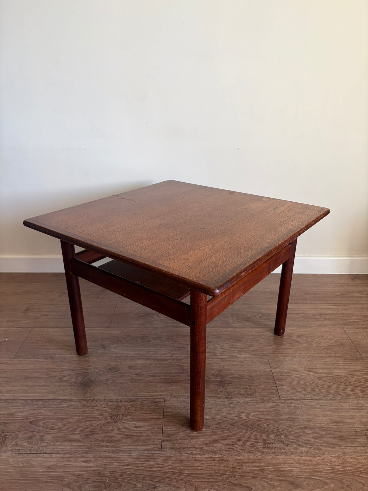 Teak Danish Mid-Century Coffee Table from Trioh Møbler - Refurbished in Excellent Condition
