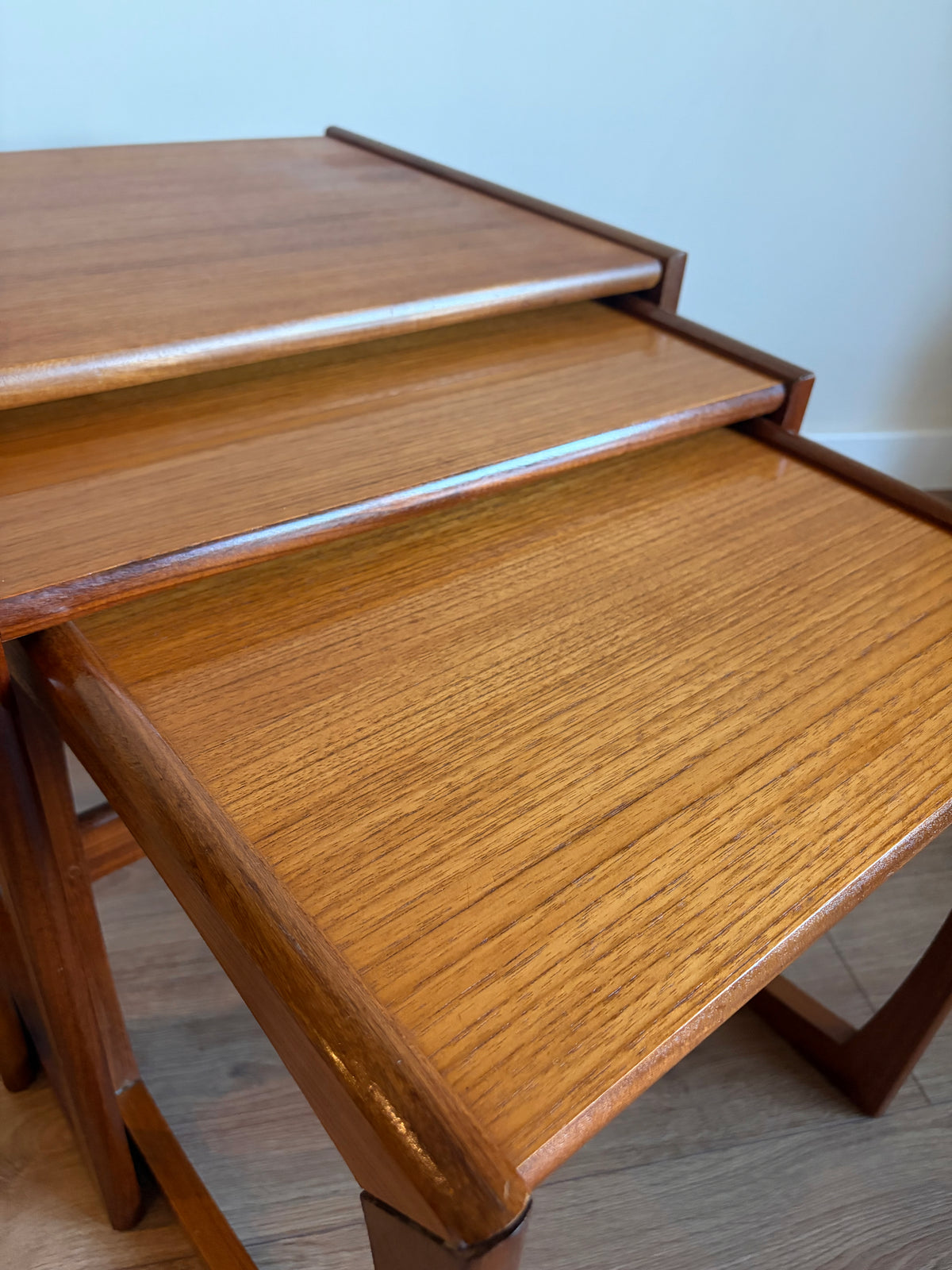 G-Plan Quadrille Teak Nest of Tables – Mid-Century Modern Refurbished in Excellent Condition
