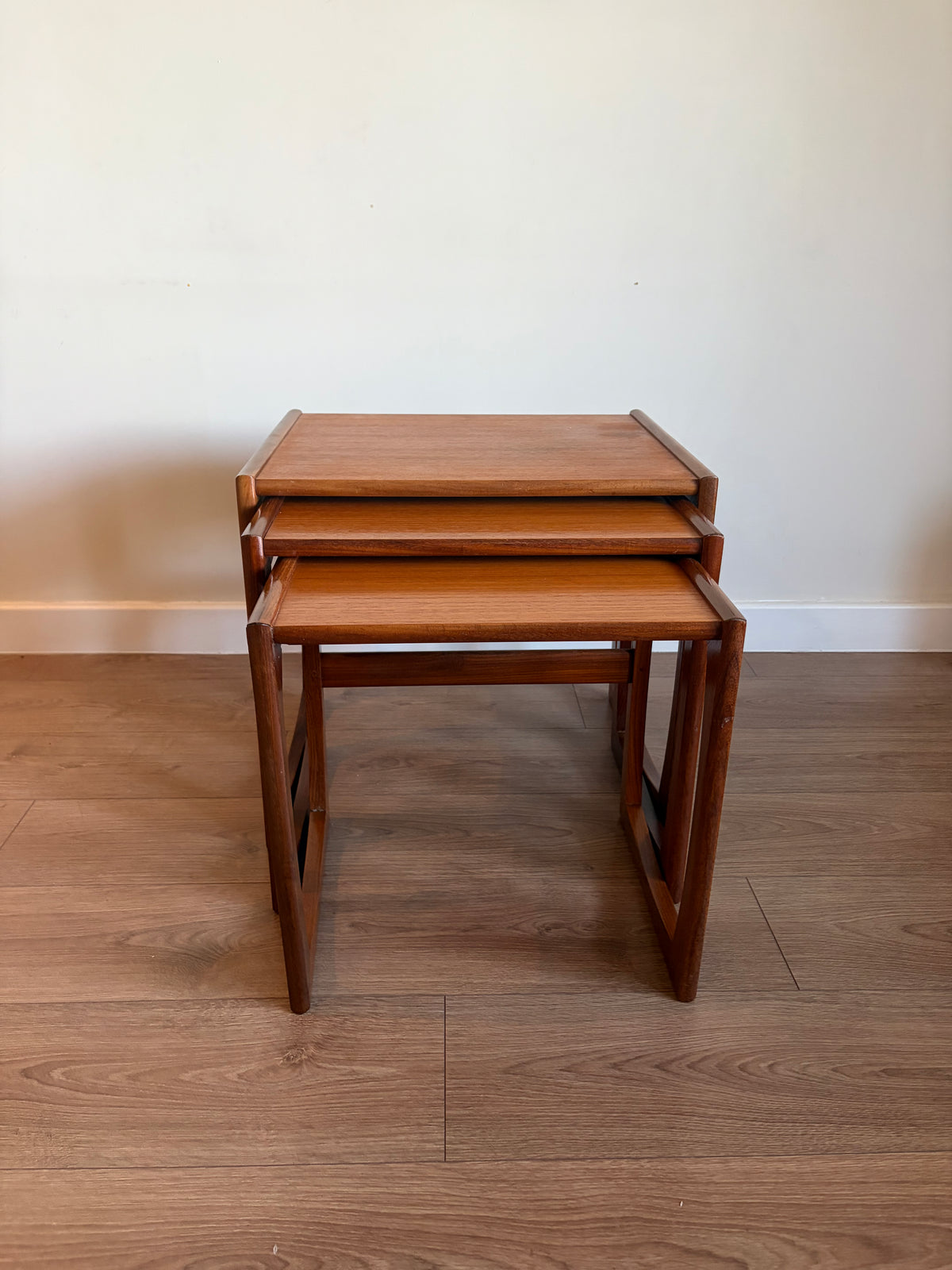 G-Plan Quadrille Teak Nest of Tables – Mid-Century Modern Refurbished in Excellent Condition