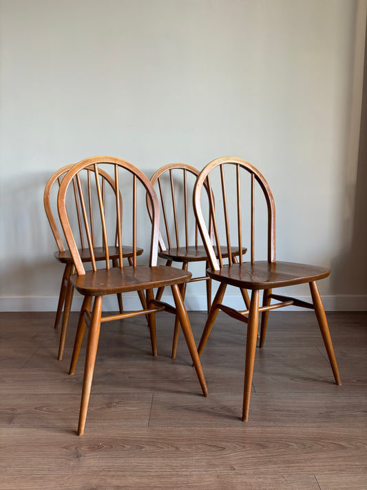 Four Ercol 400 Windsor Dining Chairs Excellent Condition Mid-Century Refurbished - Excellent Condition